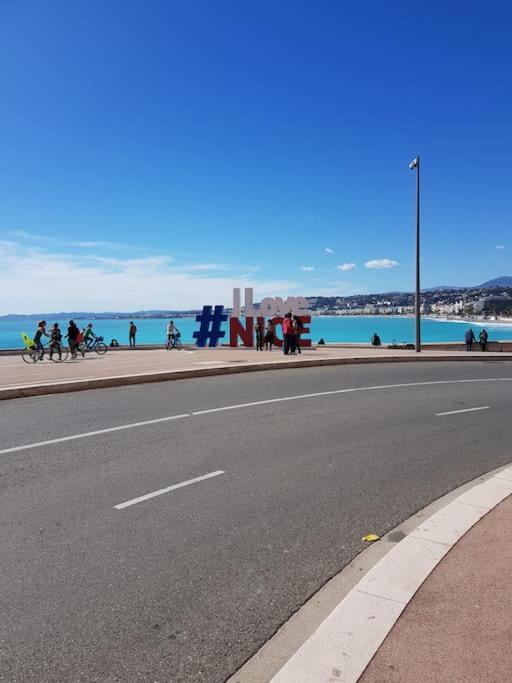 Studette En Plein Coeur Du Vieux Nizza Kültér fotó