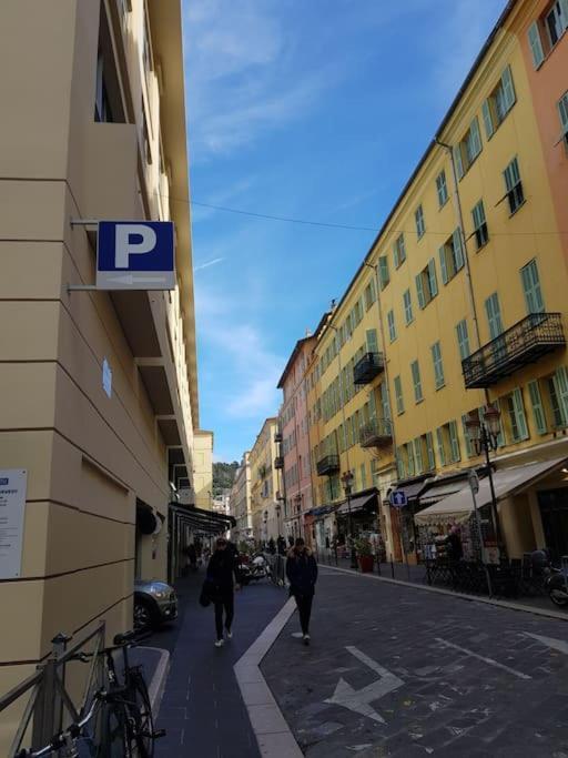 Studette En Plein Coeur Du Vieux Nizza Kültér fotó